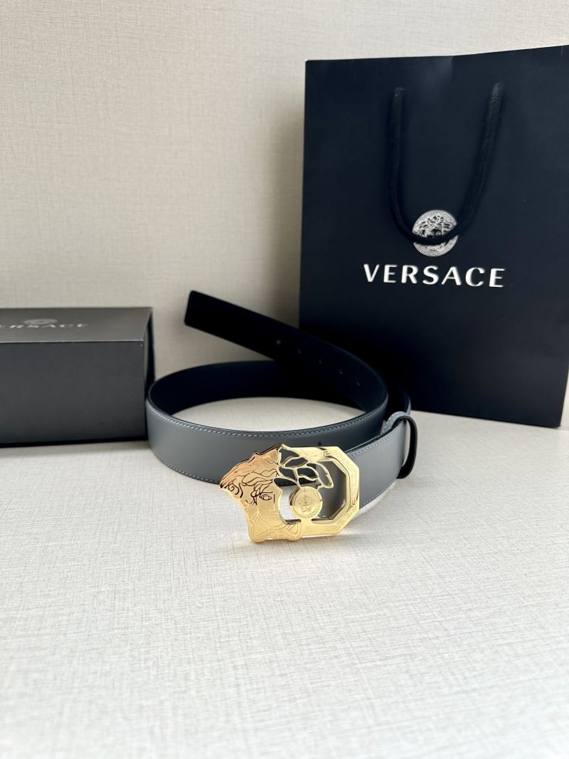 VERSACE